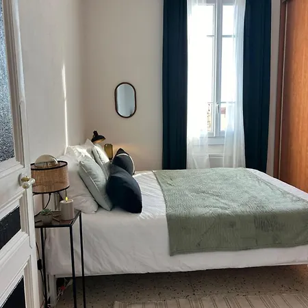 Apartment In The Heart Of